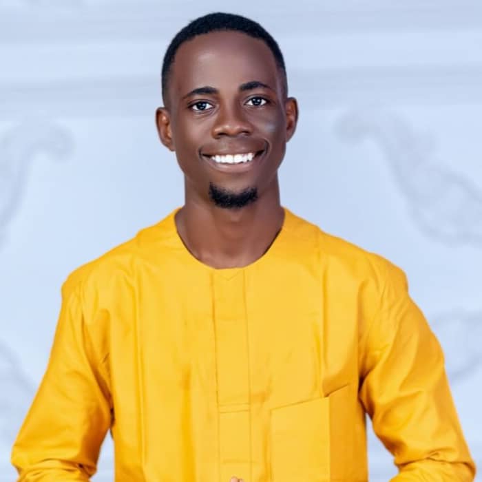 Craig Educational Consult Founder who serve as the lead academic coach, writer and data analyst